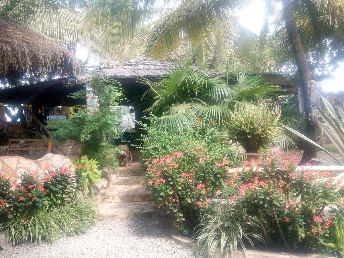 Kokrobite Garden Екстер'єр фото